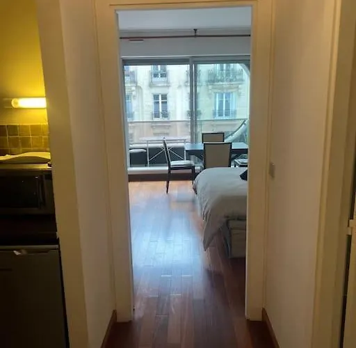 Avec Balcon Vue Tour Eiffel شقة